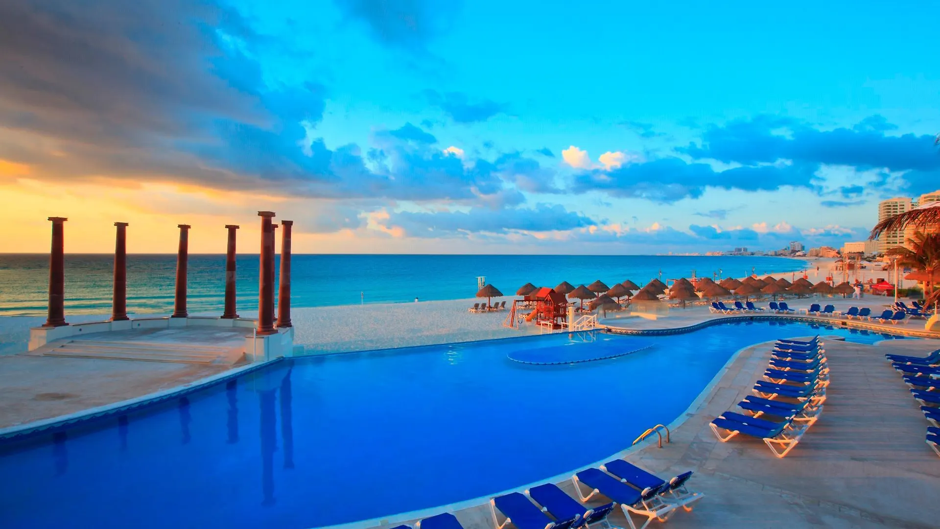 Krystal Cancún