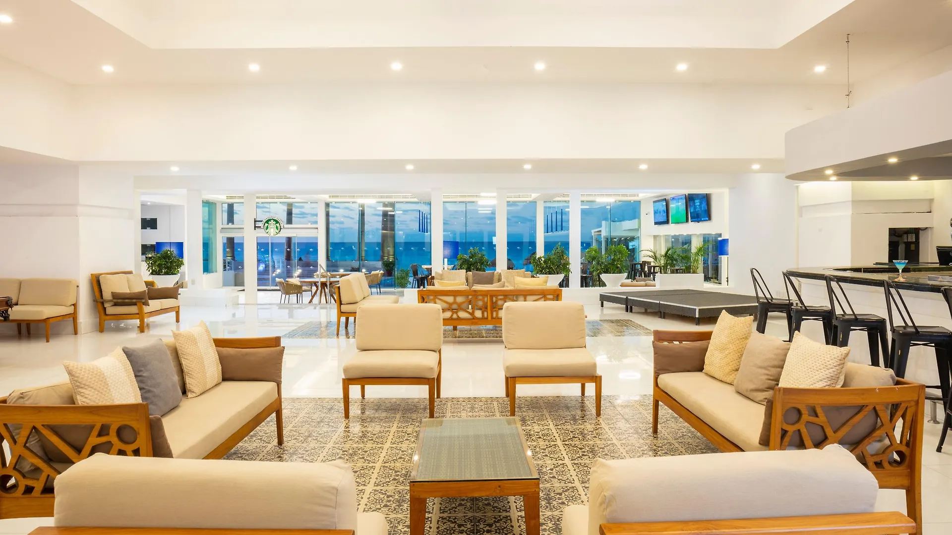 Krystal Cancún Resort